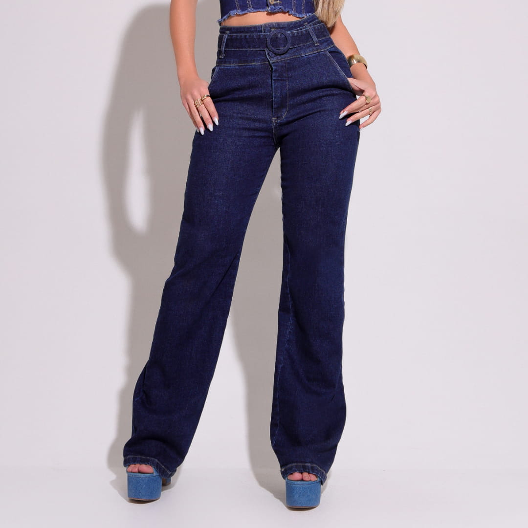 Calça Jeans Modeladora Wide Leg Com Elastano e Cinto Azul Escuro - BE3095E02