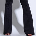Calça Preta Flare Feminina para Look Fashion Docebe